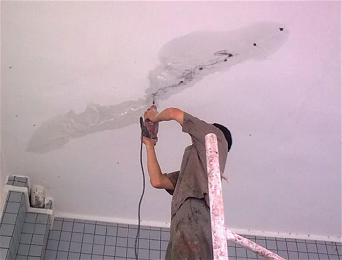 房屋天面漏水不用急，教你堵漏小技巧。